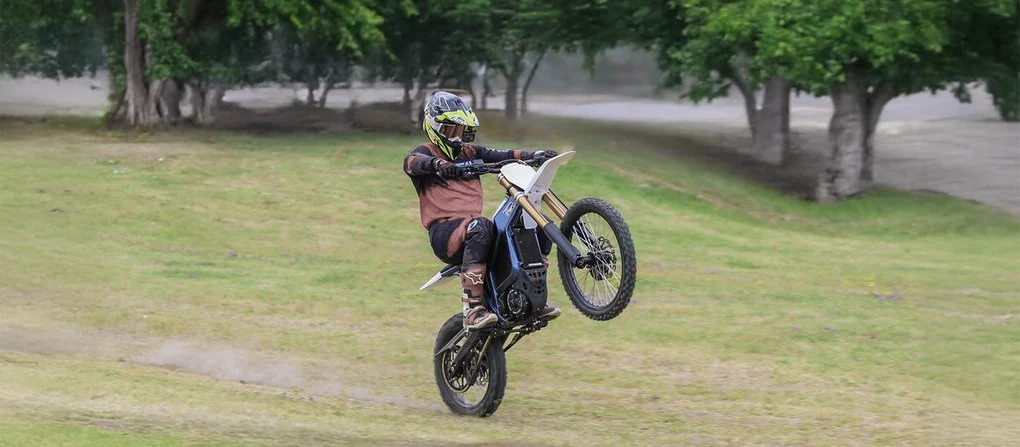 talaria komodo mx 96v 45ah offroad-version 2 talaria-komodo_action
